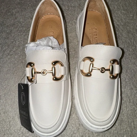 Women's Cream Platform Loafers with Gold Horsebit Detail - Picture 2 of 6